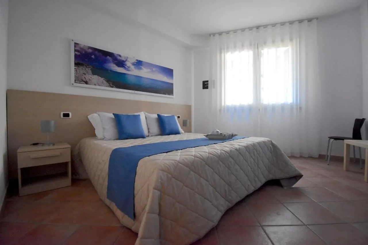 Residence Il Cardellino San Vincenzo Hotel apartamentowy